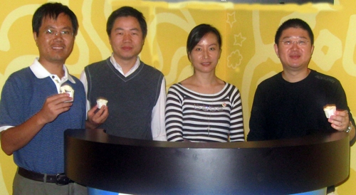 uvm_2.jpg - The trip to UVM, 2009  (Wu You Xi, Jiang He, Ding Wei, and Lu Zheng Yu)